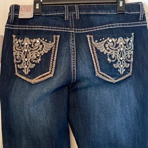 Jeans with rhinestone detailed pockets!!